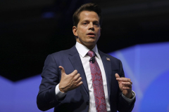 Scaramucci’s Crypto Pivot Comes With an Eye on Tripling Assets