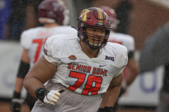 One offensive lineman for the Bears for every round of the 2022 NFL draft