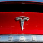 Tesla 1Q revenues 7 times more than year ago on strong sales