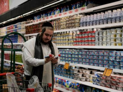 Inflation drives up Passover food costs for US Jews