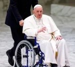 Pope Francis cancels July journey to Africa due to stickingaround knee problem