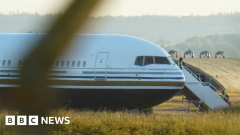 Rwanda asylum: Government strategies brand-new flight after cancellation