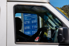 Granholm Sees ‘Tough Summer’ for US Drivers as Fuel Demand Rises