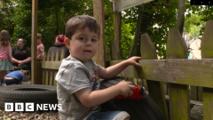 Nurseries in England: Parents asked about proposed modification to carer ratios