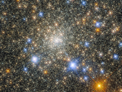 Hubble catches a wonderful view of globular cluster