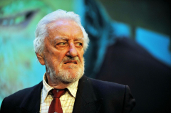 Bernard Cribbins, Star of the Railway Children and Doctor Who, Dies Aged 93