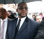 R. Kelly not a ‘monster,’ attorney informs Chicago jury