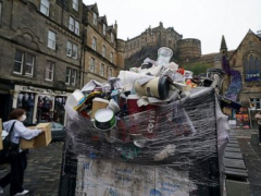 Trash stacks in Scotland raise health issues inthemiddleof strikes