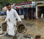 Deaths from flooding in Pakistan’s monsoon season near 1,000