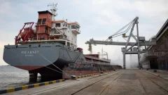 For 1st time because war started, Ukrainian grain ship leaves Odesa