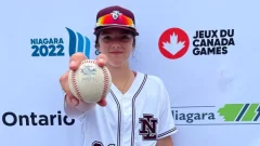 Jaida Lee endsupbeing 1st woman to pitch in Canada Games males’s competitors