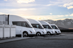 Nearly 5 years lateron, Tesla Semi will be launched this year, recommends Fleet Management softwareapplication is prepared