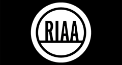 ஸ்ட்ரீமிங்கின் வளர்ச்சி குறைந்ததால், H1 2022 இல் US இசைத்துறை $7.7 பில்லியன் ஈட்டியுள்ளது, RIAA அறிக்கை காட்டுகிறது