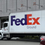 FedEx கிரவுண்ட், FedEx எக்ஸ்பிரஸ் மற்றும் FedEx ஹோம் டெலிவரிக்கான ஷிப்பிங் விலைகளை ஜனவரியில் சராசரியாக 6.9% உயர்த்த உள்ளது.