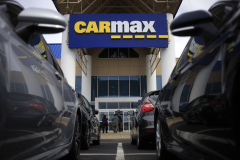 CarMax’s Huge Earnings Miss Points to Trouble Ahead for New-Car Market