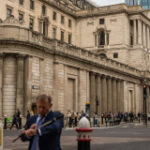 BOE Spokesperson Says Bond-Buying Program Still to End Friday