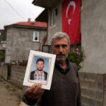 Household grieves miner’s death in Turkey, requiring penalty