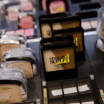 L’Oreal Sales Beat Estimates Amid Strong Demand for Cosmetics