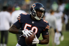 Bears trade LB Roquan Smith to the Ravens