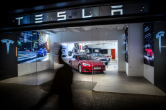 Tesla’s Post-Twitter Selloff Has Stock Setting New 52-Week Low