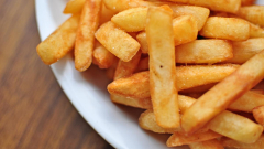 Hot chips dealingwith scarcity as potato farms hit by severe weathercondition in Queensland, Victoria, South Australia