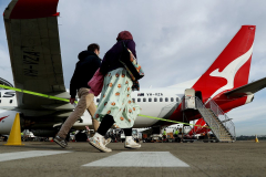 Qantas Boosts Weeks-Old Profit Forecast as Air-Travel Rebound Accelerates