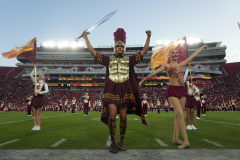 How Twitter responded to Notre Dame-USC: Trojans side