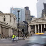 BOE to Kick Off Sales of Bonds Bought During UK’s Market Mayhem