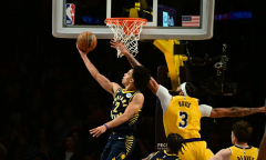 Lakers gamer grades: L.A. loses heartbreaker to Pacers
