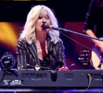 Christine McVie, co-lead vocalist of Fleetwood Mac, dead at 79
