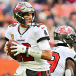 Which uniform combination are the Bucs using Sunday vs. the 49ers?