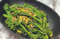 Broccolini with Pistachios