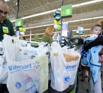 Truth check: Walmart shops in Colorado, New York, Connecticut dropping single-use bags in 2023