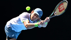 Alex de Minaur sets up possible Novak Djokovic face-off with callous Australian Open win