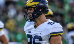 Michigan football protector makes transfer dedication