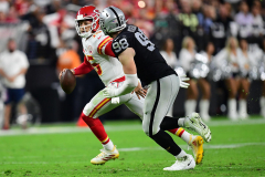 Chiefs QB Patrick Mahomes compared to Stephen Curry by AFC West competitor