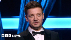 Jeremy Renner: Avengers star ‘critical however steady’ in healthcarefacility after snow plough mishap