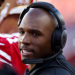 DeMeco Ryans chosen for Assistant Coach of the Year award