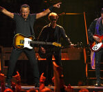 Evaluation: Bruce Springsteen makes ‘the most of right now’ to open trip in Tampa