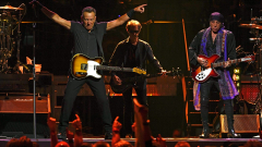 Evaluation: Bruce Springsteen makes ‘the most of right now’ to open trip in Tampa