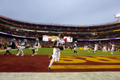 SEE: Commanders WR Terry McLaurin captures water balloon at Pro Bowl Games