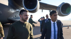 Ukraine’s Zelenskyy thanks Britain for assistance in individual, makes another push for fighter jets