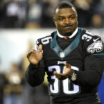 Brian Westbrook describes what makes this Eagles group so dominant