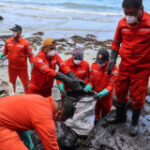 Lots ill after Philippine oil spill
