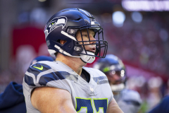 ESPN states Seahawks oughtto attempt to re-sign previous C Ethan Pocic
