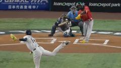 Japan phenom Roki Sasaki and his 102 milesperhour fastball had MLB fans pleading their groups to indication him