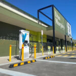 Dan Murphy’s changes Tritium VEEFIL with Tritium RTM batterycharger, doubling EV charging capability in Batemans Bay