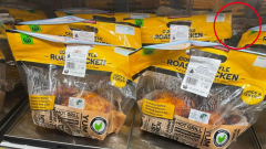 Woolworths grocerystore is now selling Hot Roast Chicken in a black bags. Here’s why.