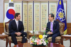 DeSantis talks trade with South Korean authorities