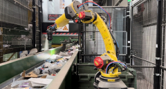 This AI-powered recycling robotic utilizes innovation to sort in Australian veryfirst
